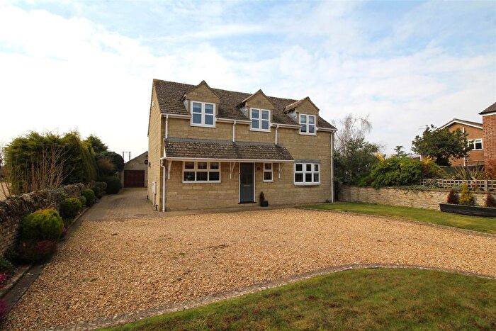 3 Bedroom Detached House For Sale In King Street, West Deeping, Peterborough, PE6