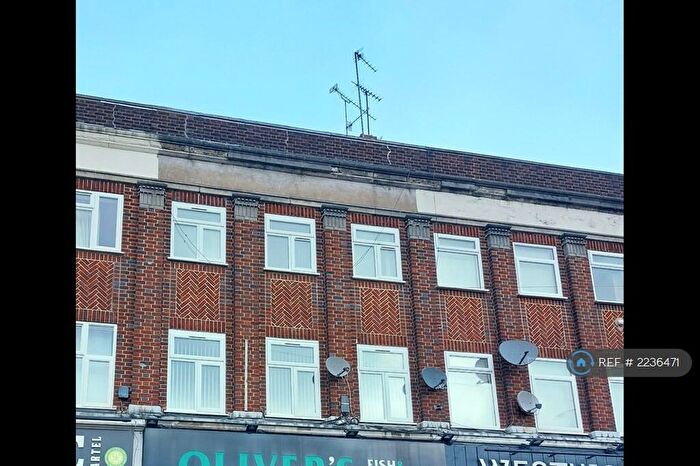 2 Bedroom Flat To Rent In Hagley Road West, Oldbury, B68