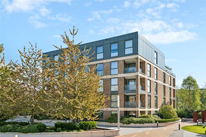 2 Bedroom Flat To Rent In Verdant House, Levett Square, Richmond, TW9