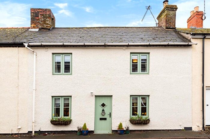 2 Bedroom Terraced House For Sale In Marlborough Road, Wroughton, Swindon, SN4