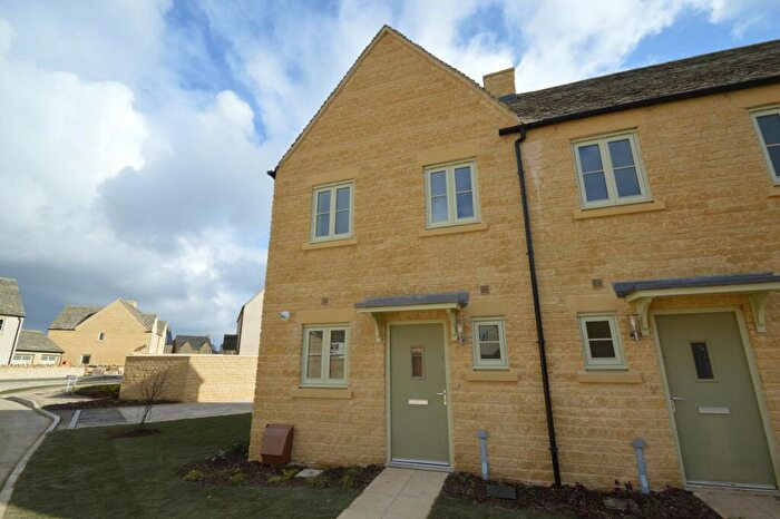 2 Bedroom Semi-Detached House To Rent In Hatter Close, Tetbury, GL8