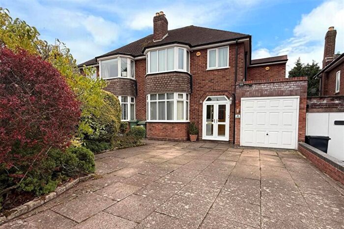 3 Bedroom Semi Detached House For Sale In Manor Abbey Road, Halesowen, B62