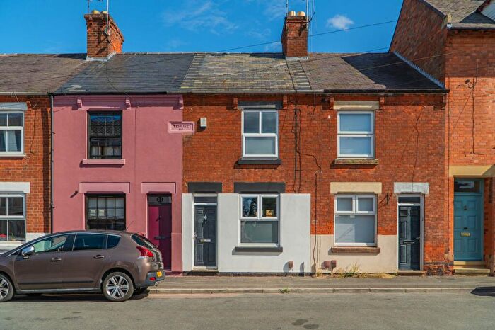 2 Bedroom Terraced House For Sale In Earl Russell Street, Leicester, LE2