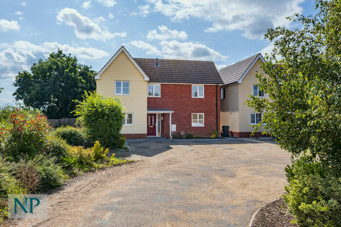 3 Bedroom Detached House To Rent In Market Close, Elmstead, Colchester, CO7