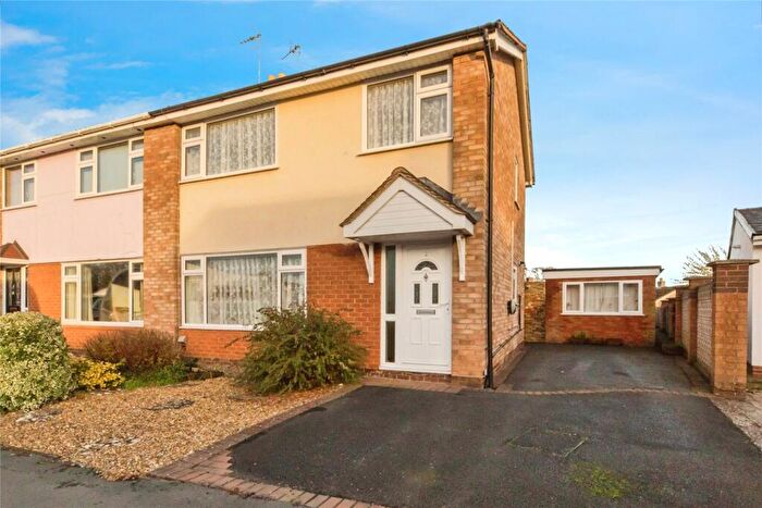 3 Bedroom Semi Detached House For Sale In St. Albans Drive, Nantwich, CW5