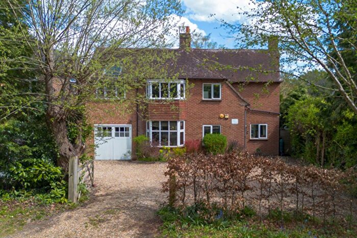 3 Bedroom Detached House For Sale In Combe Lane, Wormley, Godalming, Surrey, GU8