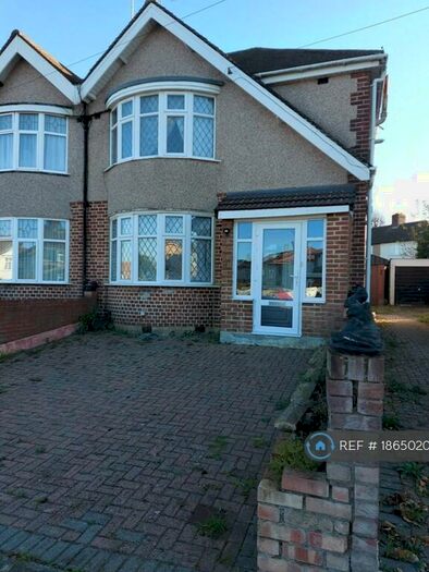 3 Bedroom Semi-Detached House To Rent In Walton Avenue, South Harrow, HA2