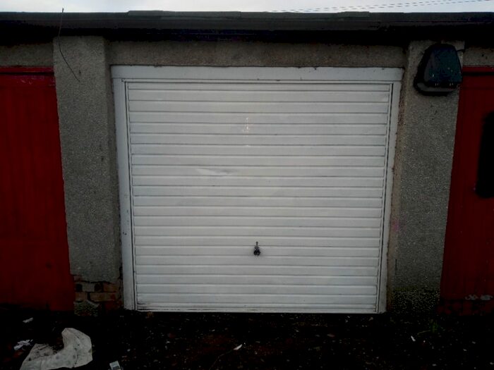 Garage / Parking To Rent In Inchkeith Avenue, South Queensferry, Edinburgh, EH30