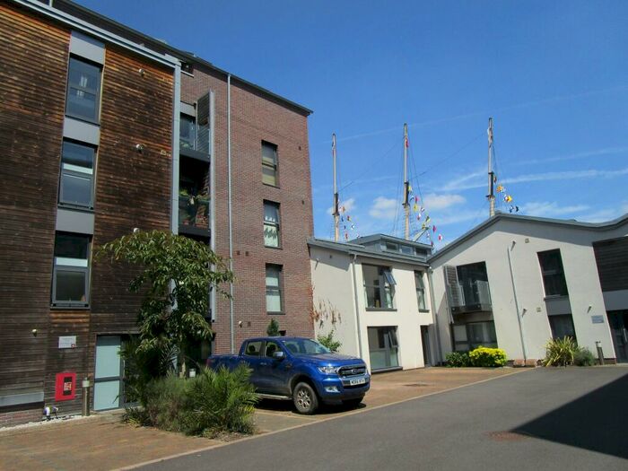 1 Bedroom Flat To Rent In Gas Ferry Road, BS1