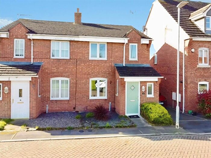 3 Bedroom Semi Detached House For Sale In Russett Close, Barwell, Leicester, Leicestershire, LE9