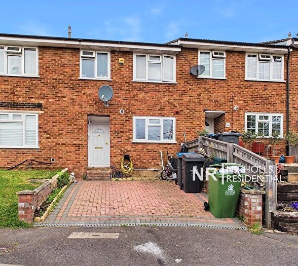 3 Bedroom Terraced House For Sale In Drake Road, Chessington, Surrey., KT9