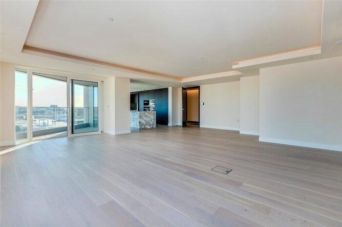 3 Bedroom Flat To Rent In Chelsea Creek Tower, Park Street, SW6