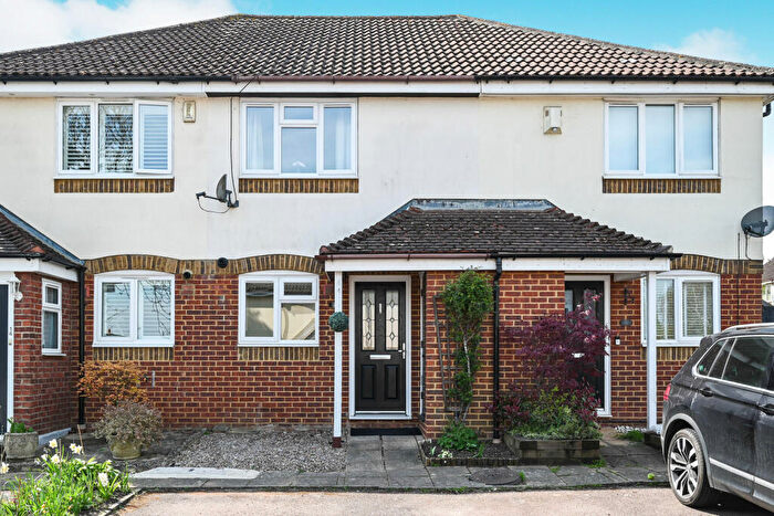 2 Bedroom House To Rent In Milward Gardens, Binfield, Bracknell, RG12