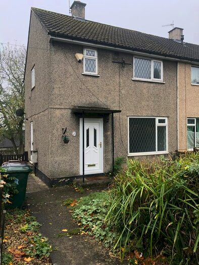 2 Bedroom Semi-Detached House To Rent In Albion Road, Bradford, BD10