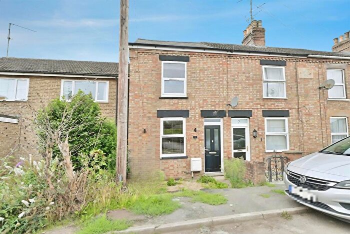 2 Bedroom End Of Terrace House For Sale In Waterlees Road, Wisbech, PE13