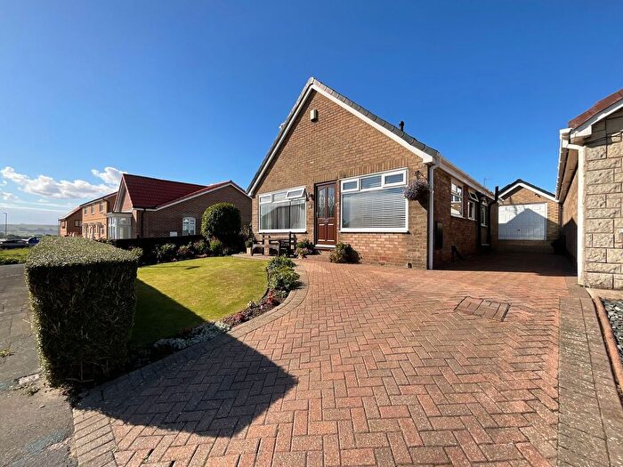 4 Bedroom Detached House For Sale In Knolls Close, Scarborough, YO11