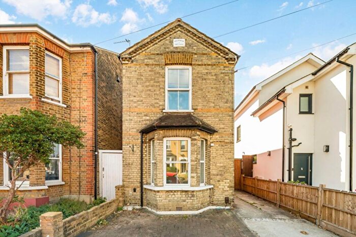 4 Bedroom Detached House To Rent In Canbury Park Road, Kingston Upon Thames, KT2