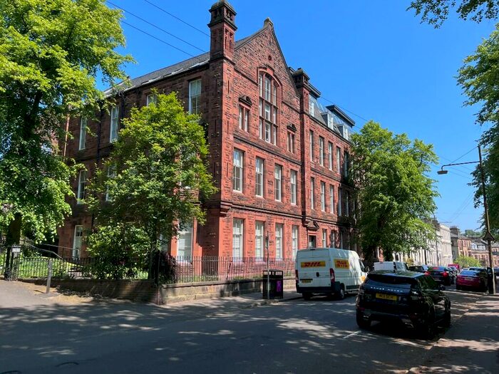 2 Bedroom Flat To Rent In Victoria Crescent Road, Glasgow, G12