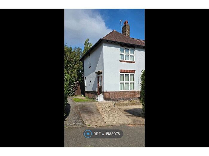 2 Bedroom Semi-Detached House To Rent In Dagnam Crescent, Sheffield, S2