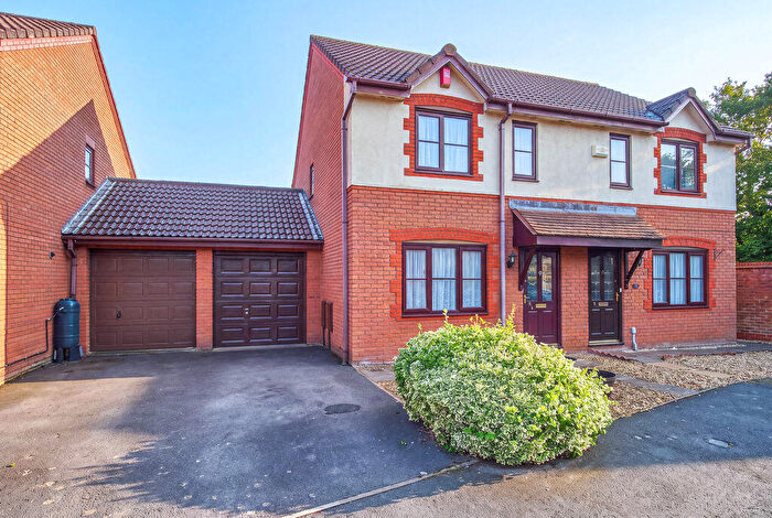 3 Bedroom Semi-Detached House For Sale In Azalea Road, Wick St Lawrence - No Chain, BS22