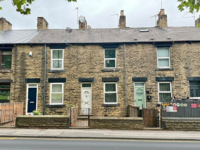 2 Bedroom Terraced House For Sale In Doncaster Road, Barnsley, S70