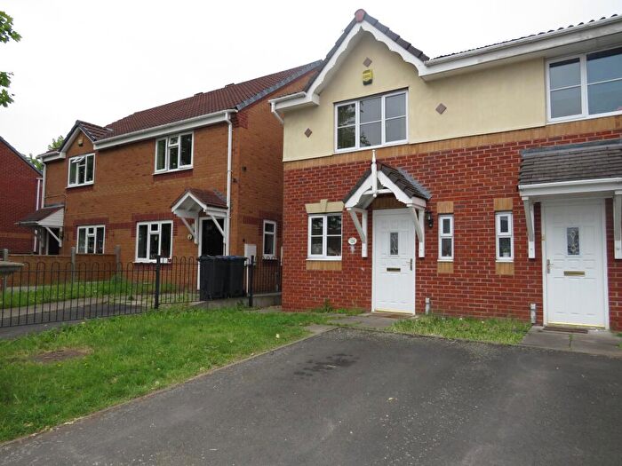 2 Bedroom House To Rent In Pype Hayes Road, Birmingham, B24