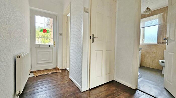 2 Bedroom Semi-Detached Bungalow For Sale In Temple Close, Frinton-On-Sea, CO13
