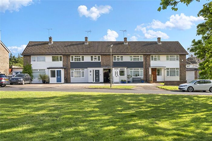 3 Bedroom Terraced House For Sale In Portsmouth Road, Cobham, Surrey, KT11