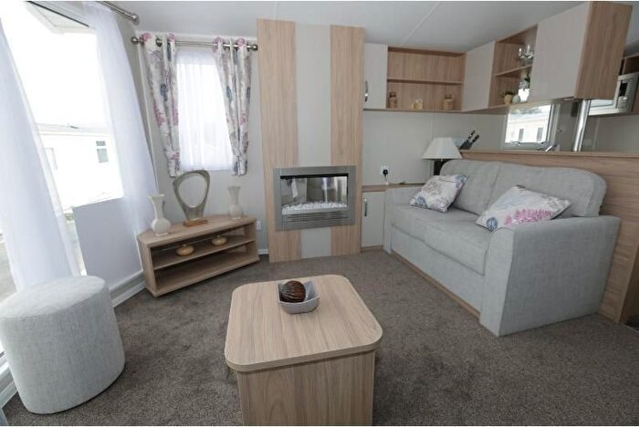 3 Bedroom Mobile/park Home For Sale In Talybont, LL43