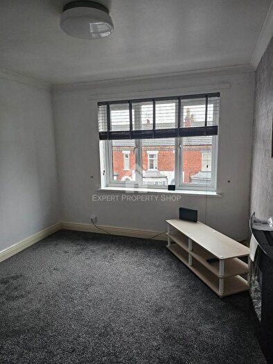 1 Bedroom Flat To Rent In Guernsey Court, Robin Hood Road, Skegness, PE25