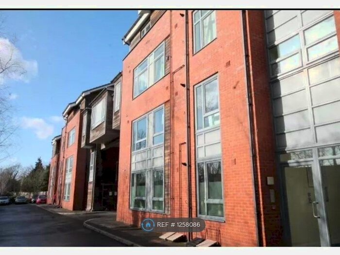 2 Bedroom Flat To Rent In Dukes Court, Eccles, Manchester M30