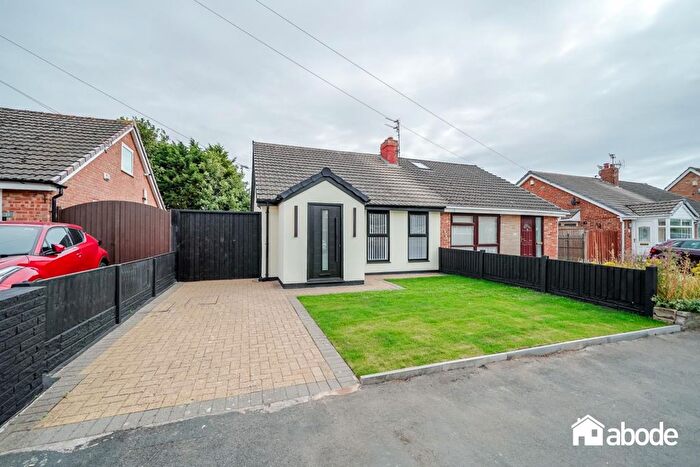 2 Bedroom Semi-Detached Bungalow For Sale In Nursery Road, Lydiate, Liverpool, L31