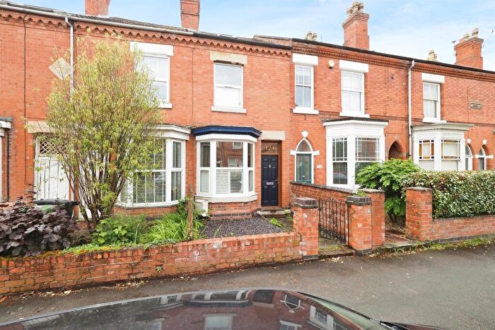 3 Bedroom Terraced House For Sale In Herrick Road, Loughborough, LE11