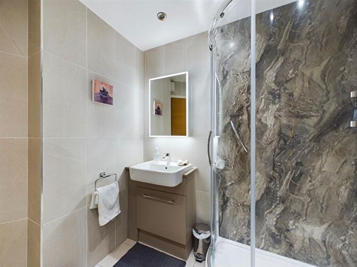 2 Bedroom Flat For Sale In Albion Street, New Brighton, Wallasey, CH45