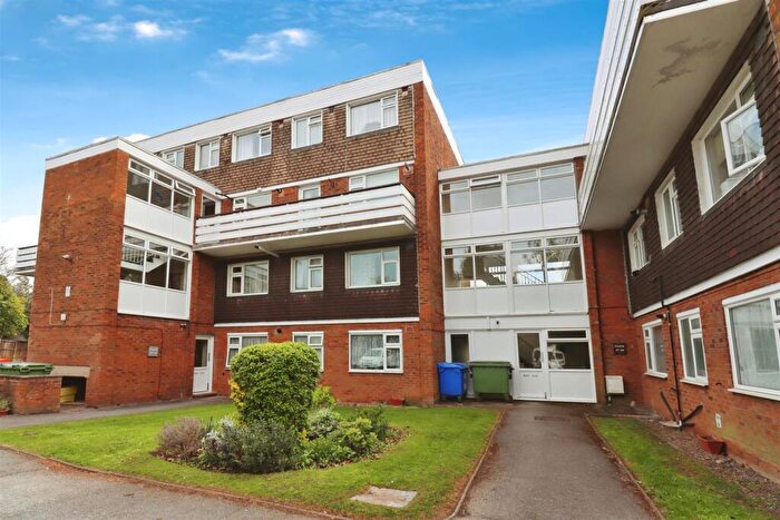 2 Bedroom Flat To Rent In Broad Lane, Coventry, CV5