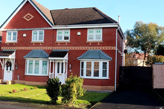 3 Bedroom End Of Terrace House For Sale In Penda Drive, Kirkby, L33