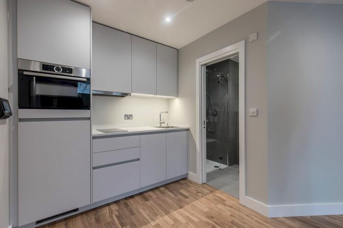 Studio To Rent In Inglewood Road, London, NW6