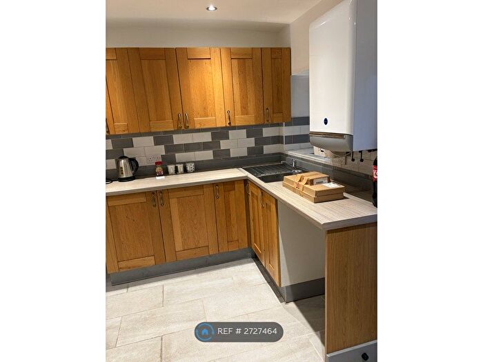 2 Bedroom End Of Terrace House To Rent In Castle Road, Wrexham, LL11