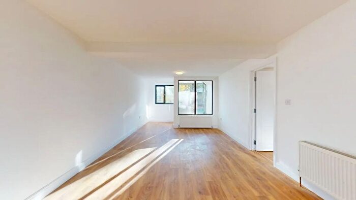 3 Bedroom Flat To Rent In Summerwood Road, Isleworth, TW7