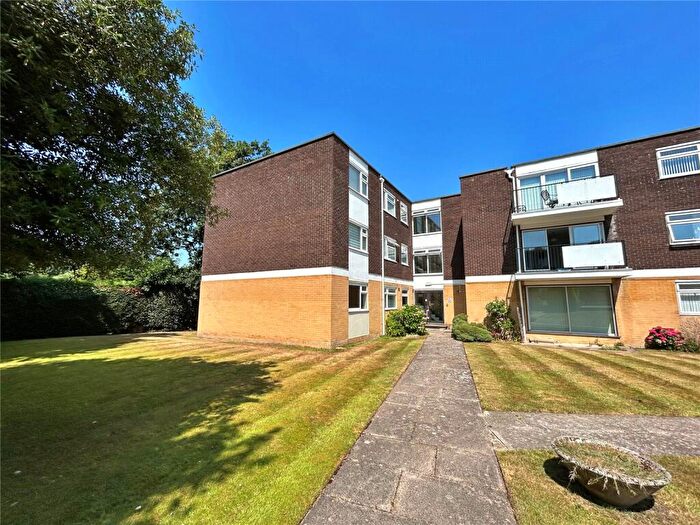 2 Bedroom Apartment For Sale In St. Georges Close, Highcliffe, Christchurch, Dorset, BH23