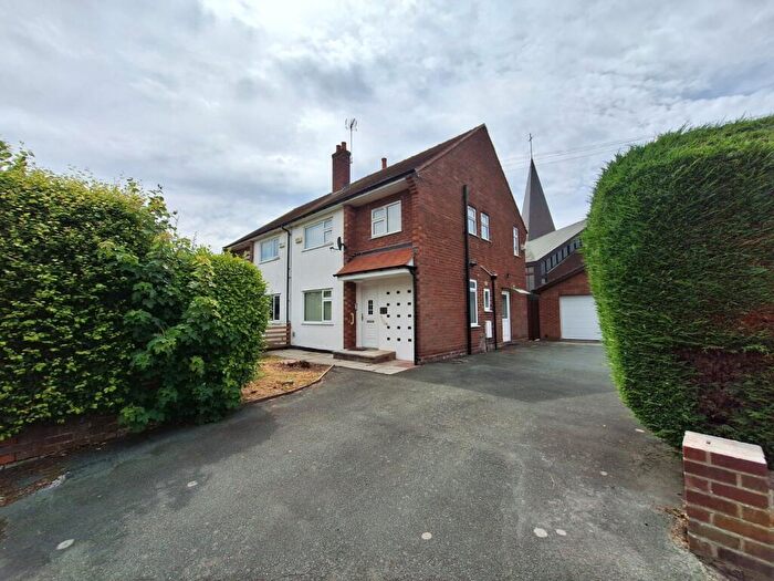 3 Bedroom Semi-Detached House To Rent In Upton, Chester, Cheshire, CH2