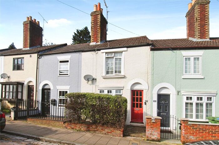 2 Bedroom Terraced House For Sale In Rockstone Lane, Southampton, Hampshire, SO14