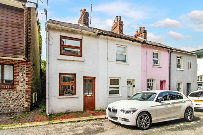 2 Bedroom Cottage For Sale In Thomas Street, Lewes, BN7