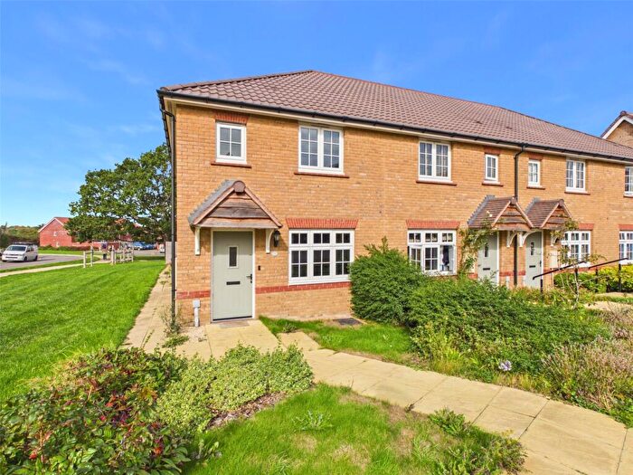 3 Bedroom End Of Terrace House For Sale In Honeysuckle Avenue, Cheltenham, Gloucestershire, GL53