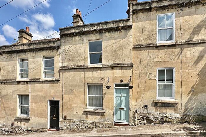 2 Bedroom House To Rent In Oak Street, Bath, BA2