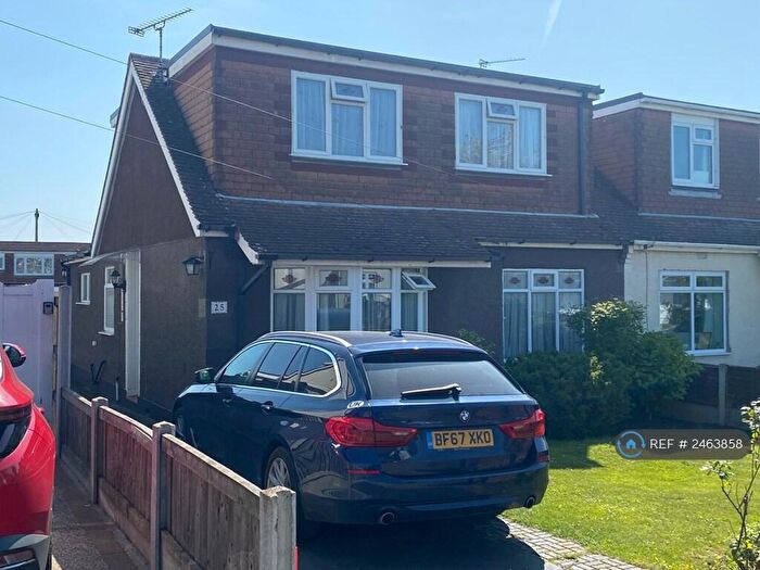 3 Bedroom Semi-Detached House To Rent In Tyrrell Road, Benfleet, SS7