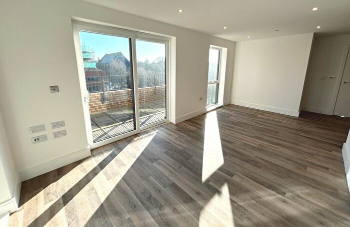 2 Bedroom Flat To Rent In Davigdor Road, Hove, BN3