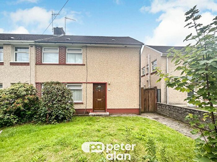 3 Bedroom Property To Rent In Bryn Teg, Neath, SA11