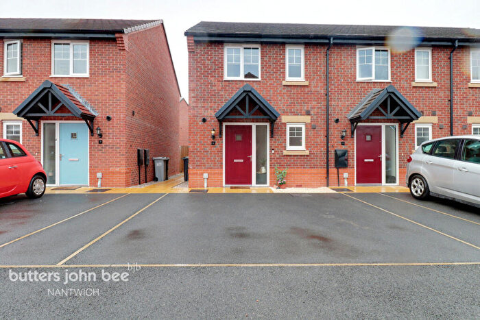 2 Bedroom Town House For Sale In Thomas Aston Place, Nantwich, CW5
