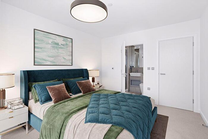 2 Bedroom Apartment To Rent In Arber House, The Hyde, London, NW9